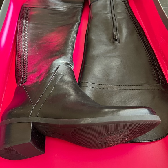 Vince Camuto tall black boots - Picture 9 of 9